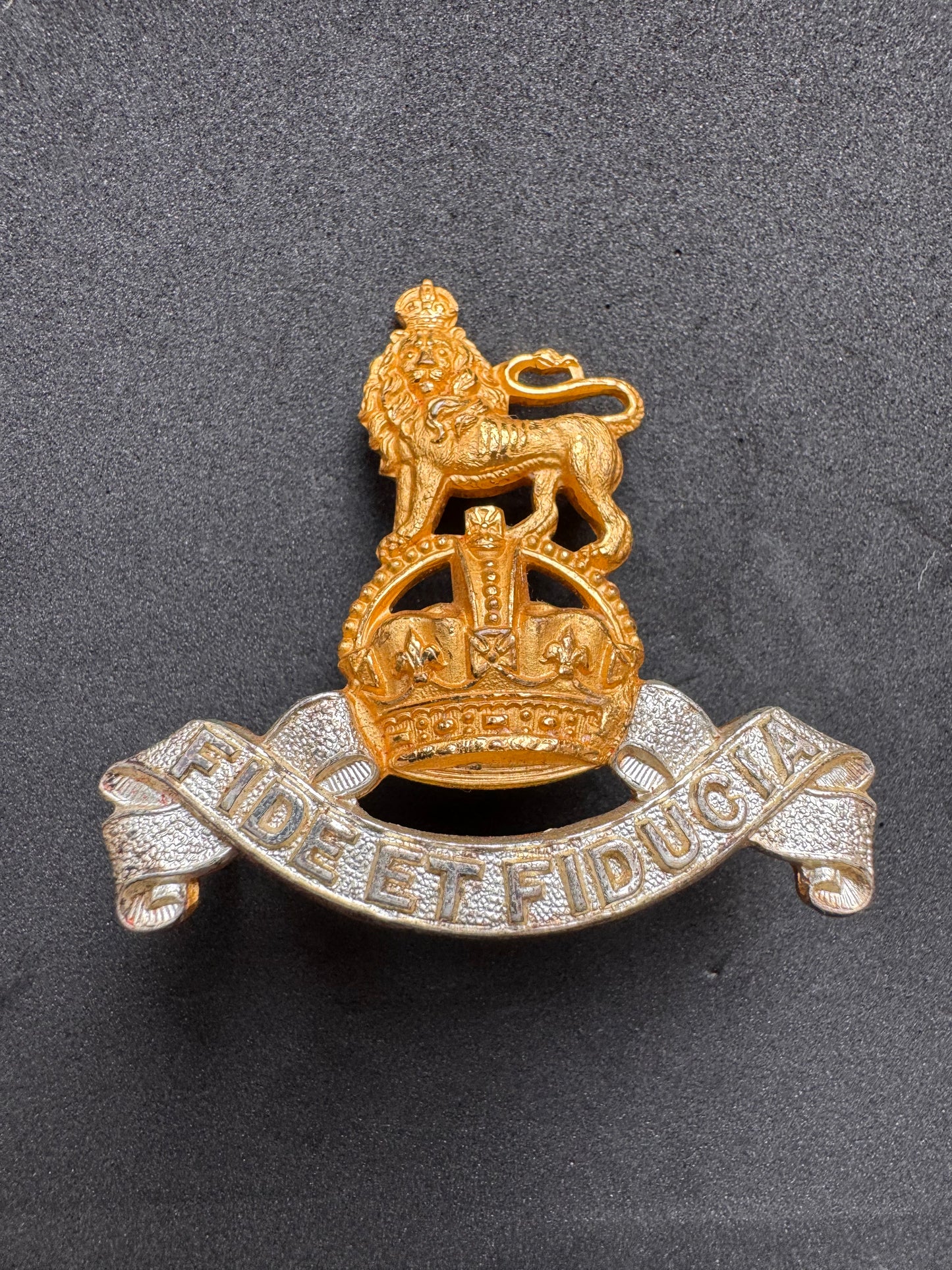 Photo 1 of WW2 British Army Royal Army Pay Corps Officer's Cap Badge - collectible militaria item