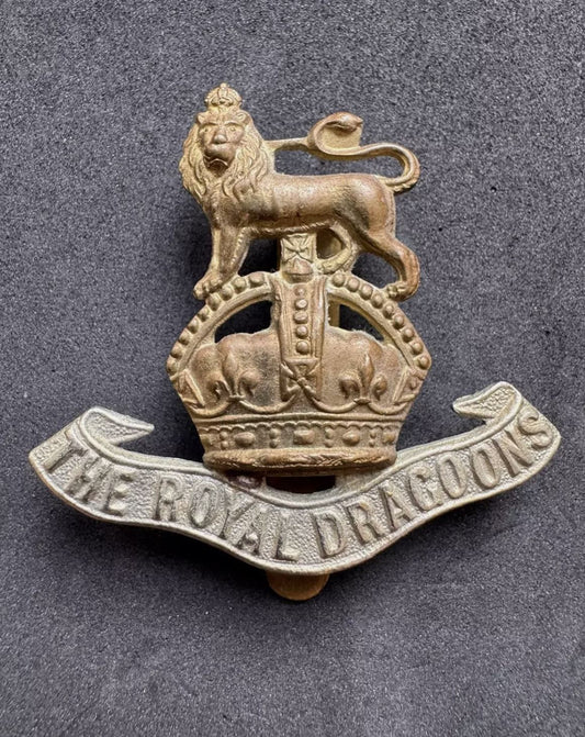 Photo 1 of WW1 British Army 1st The Royal Dragoons Cap Badge - collectible militaria item