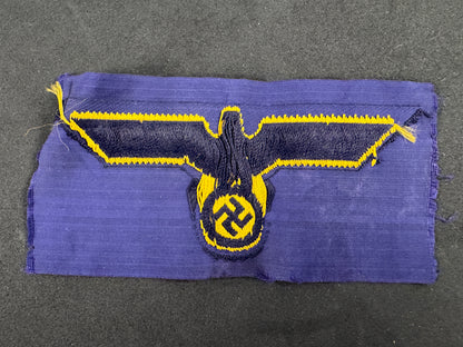 Photo 4 of WW2 German Kriegsmarine BeVo Breast Eagle - collectible militaria item