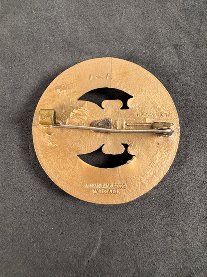 Photo 2 of WW2 British Army Home Guard (HG) Plastic Economy Cap Badge - collectible militaria item