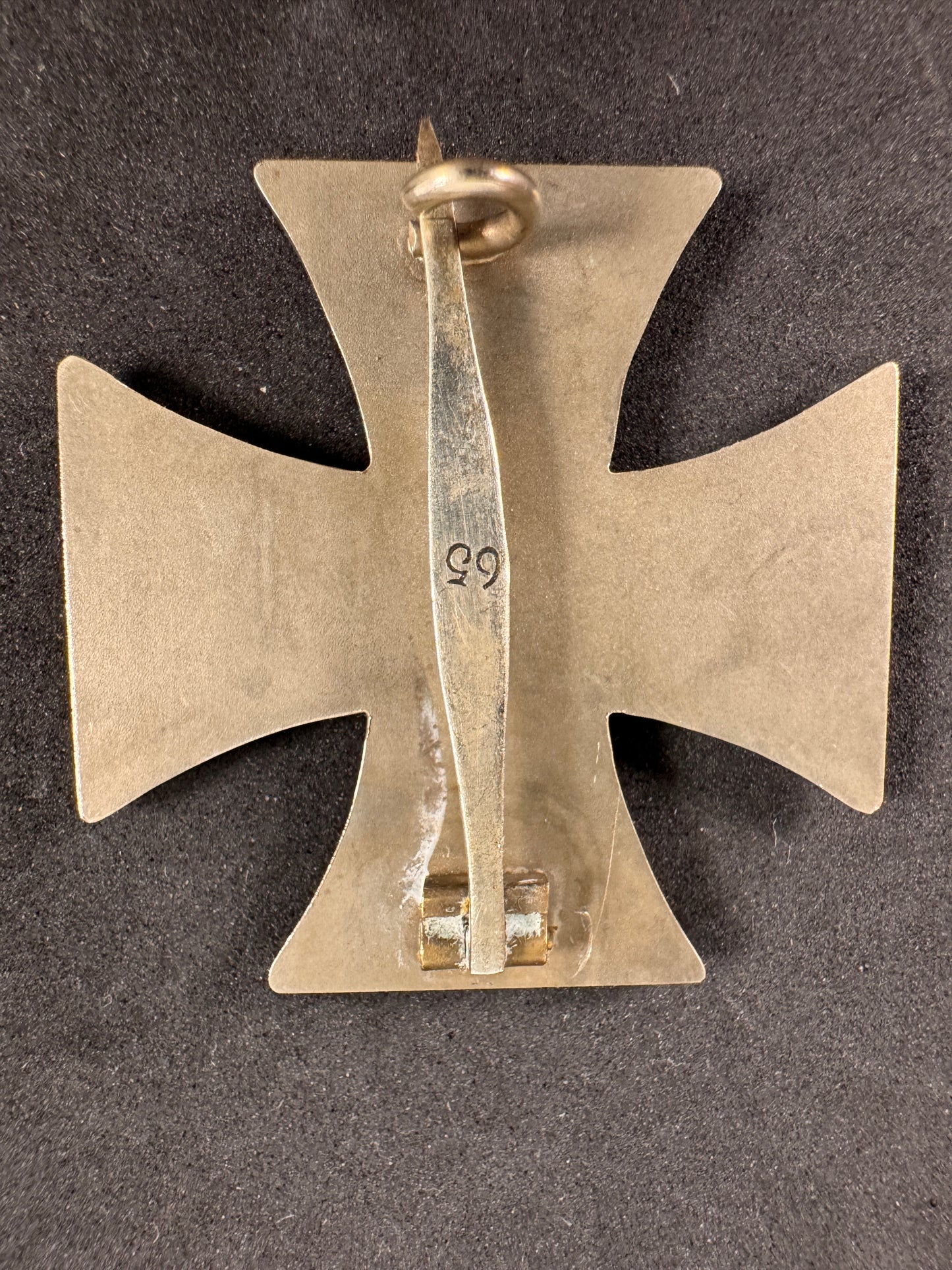 Photo 5 of WW2 German Iron Cross 1st Class - Maker Marked “65” (Klein & Quenzer) - collectible militaria item