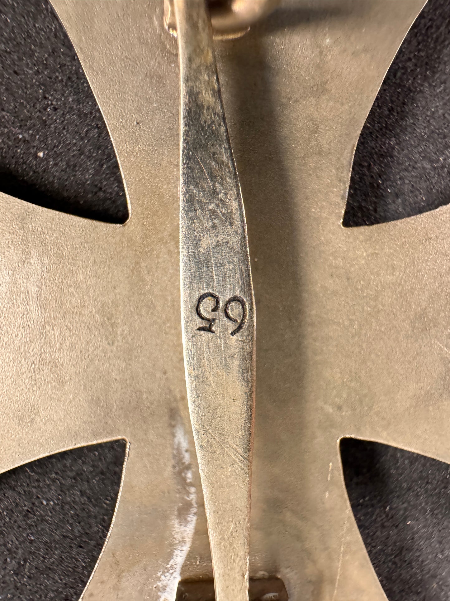 Photo 6 of WW2 German Iron Cross 1st Class - Maker Marked “65” (Klein & Quenzer) - collectible militaria item