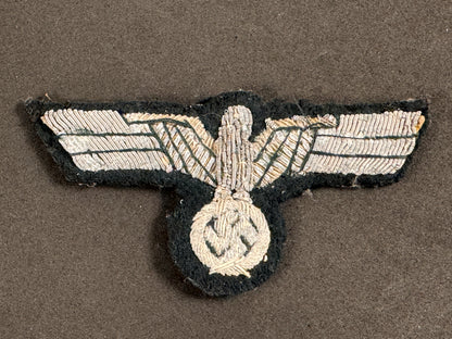 Photo 2 of WW2 German Army (Heer) Officer's Bullion Tunic Breast Eagle - collectible militaria item