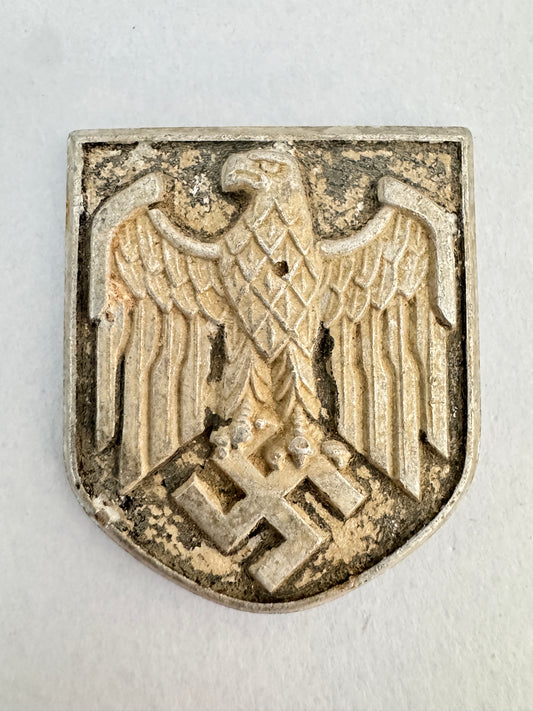 WW2 German Afrika Korps Pith Helmet Eagle Shield – Marked PuC