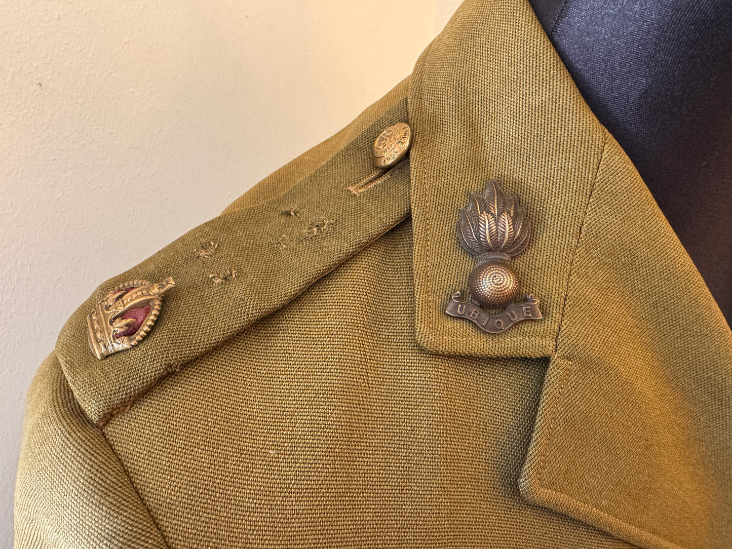 Photo 3 of WW2 British Army Royal Engineers Officer's Service Tunic - collectible militaria item