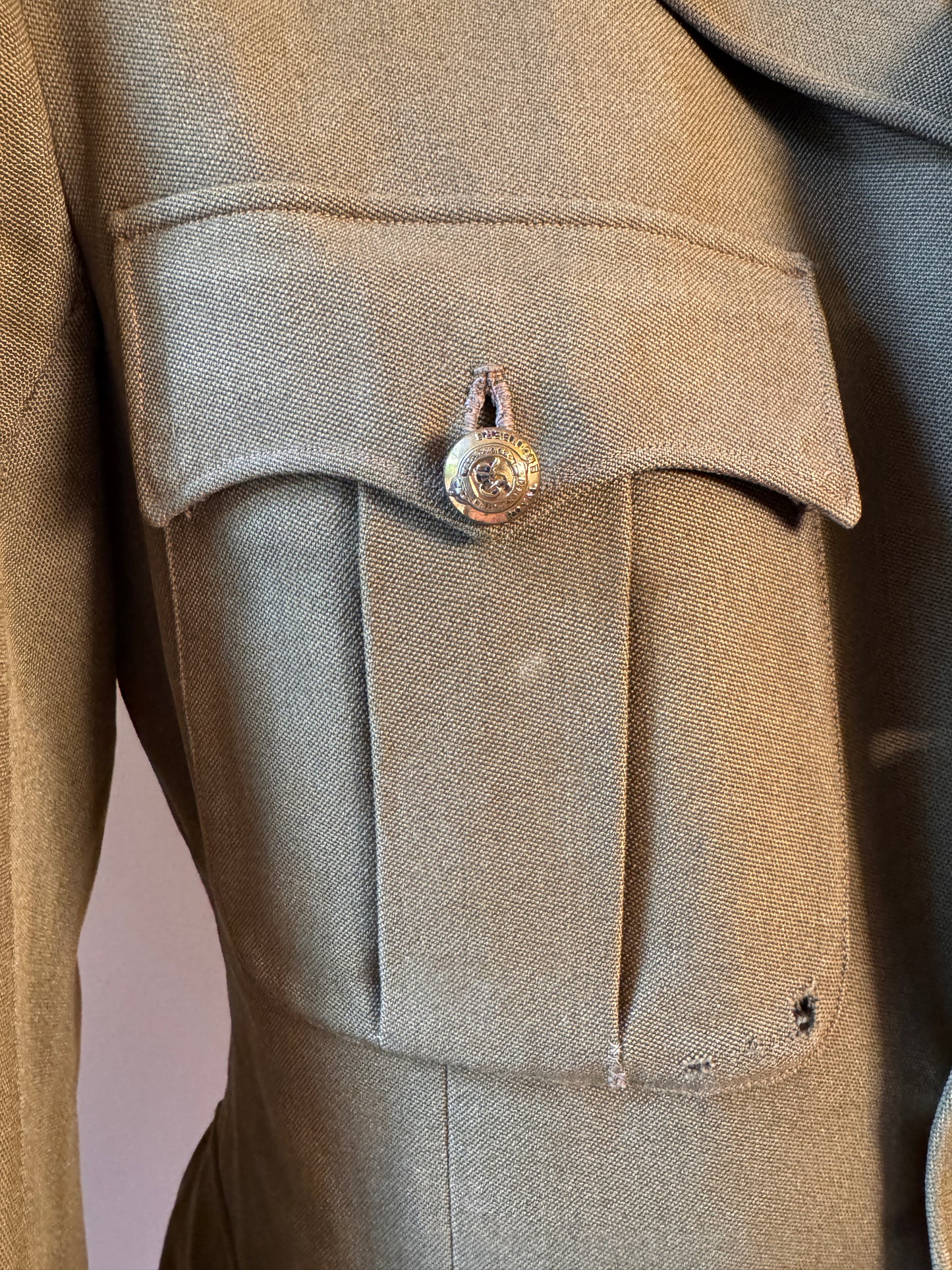 Photo 5 of WW2 British Army Royal Engineers Officer's Service Tunic - collectible militaria item