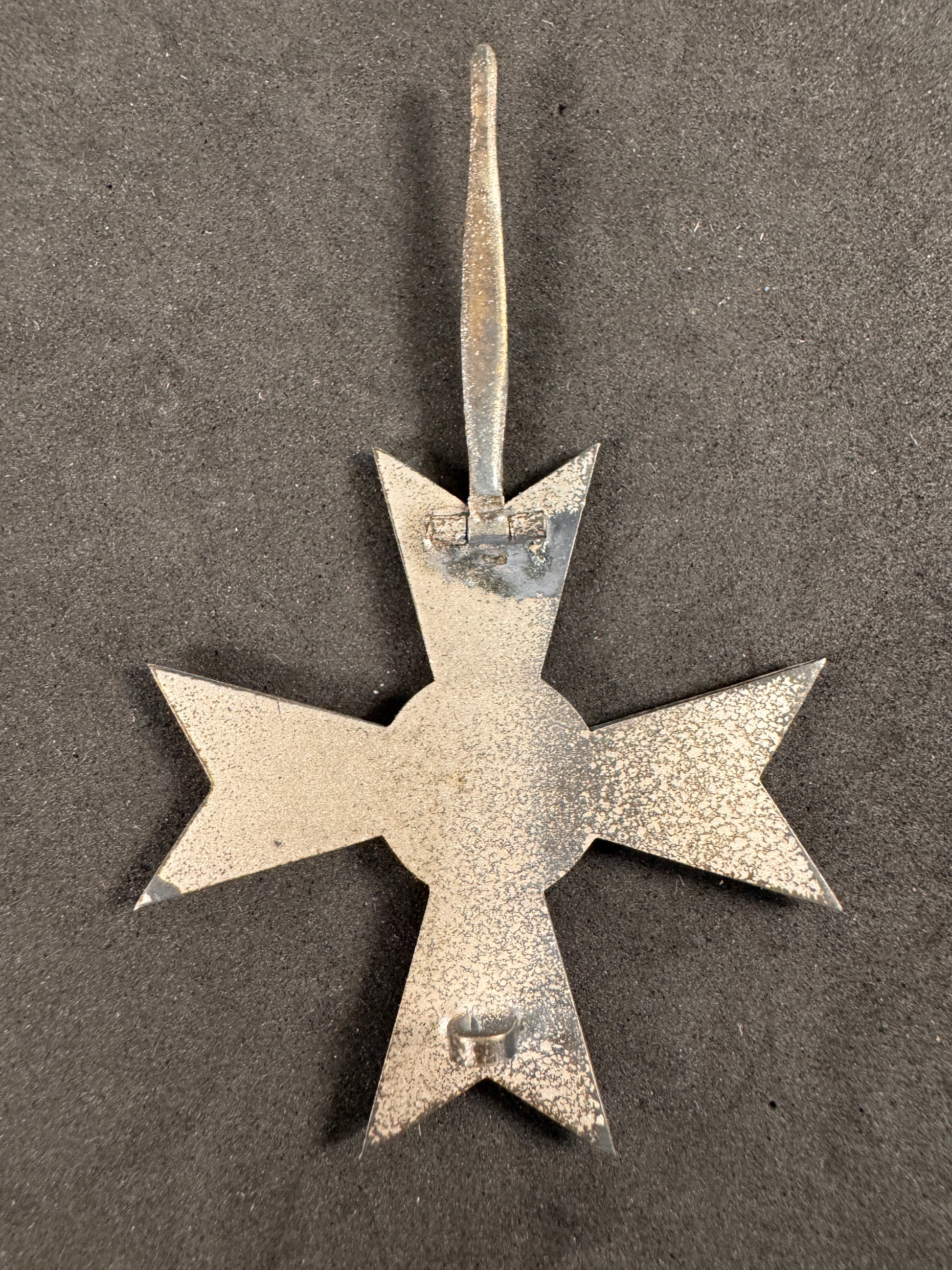 Photo 7 of WW2 German War Merit Cross 1st Class Breast Badge - Without Swords - collectible militaria item
