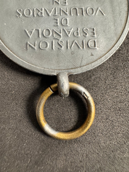 Photo 5 of WW2 German Spanish Blue Division Medal - Deschler & Sohn “1” Maker Mark - collectible militaria item