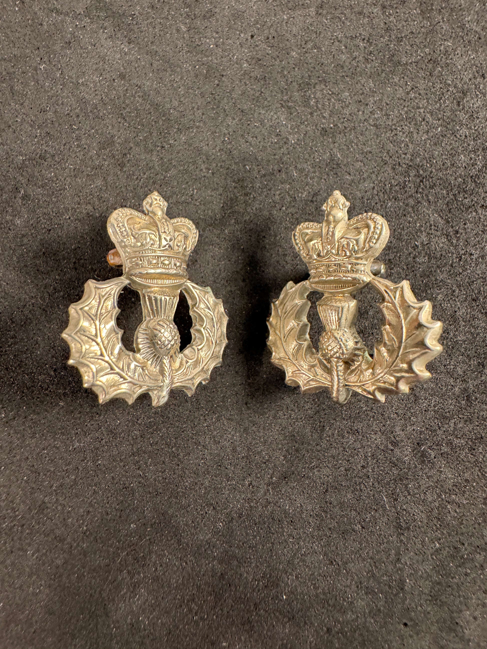 Photo 1 of Victorian British Army Cameron Highlanders Collar Badges (Pair) - collectible militaria item