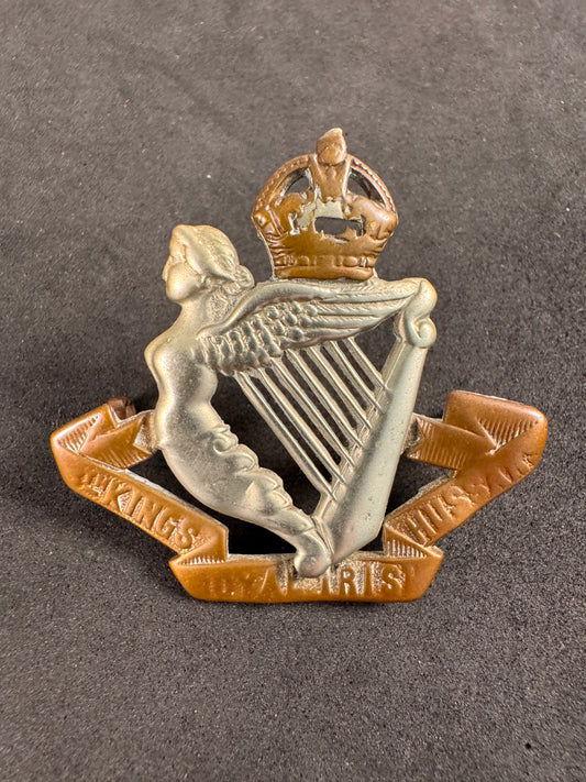 Photo 1 of WW1 British 8th King's Royal Irish Hussars Cap Badge - collectible militaria item