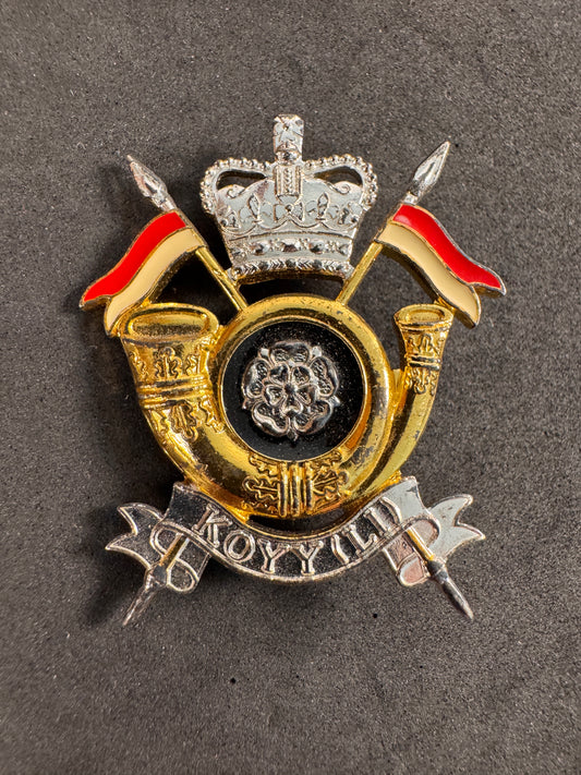 Photo 1 of British Army King’s Own Yorkshire Yeomanry Light Infantry Cap Badge - Firmin-Made - collectible militaria ite