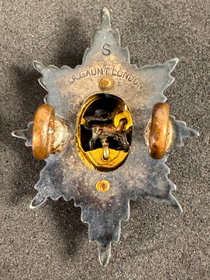 Photo 3 of WW2 British Army Worcestershire Regiment Officer's Silver/Gilt Cap Badges (Pair) - collectible militaria item