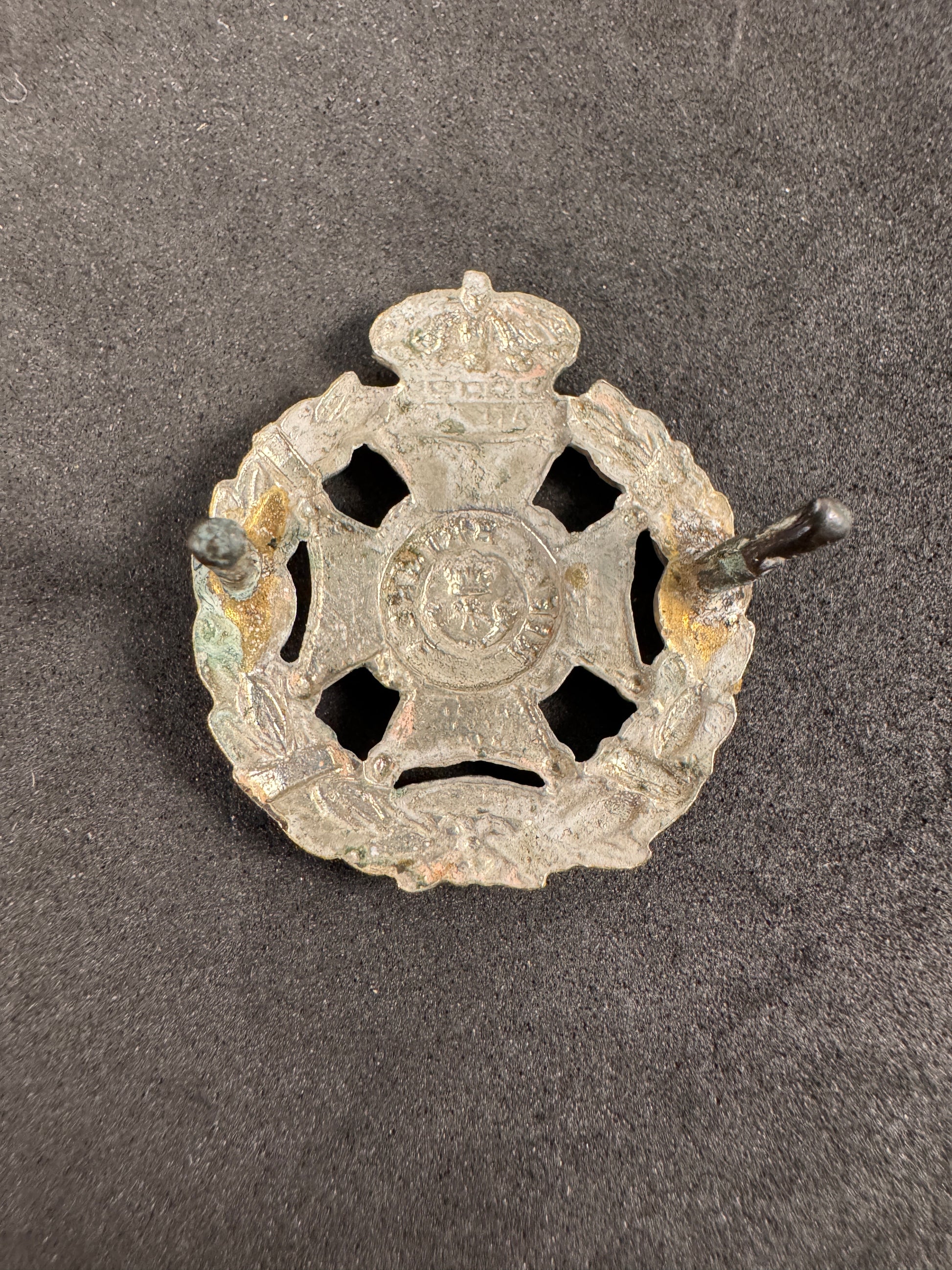 Photo 2 of Victorian British Army Rifle Brigade Field Service Cap Badge - collectible militaria item