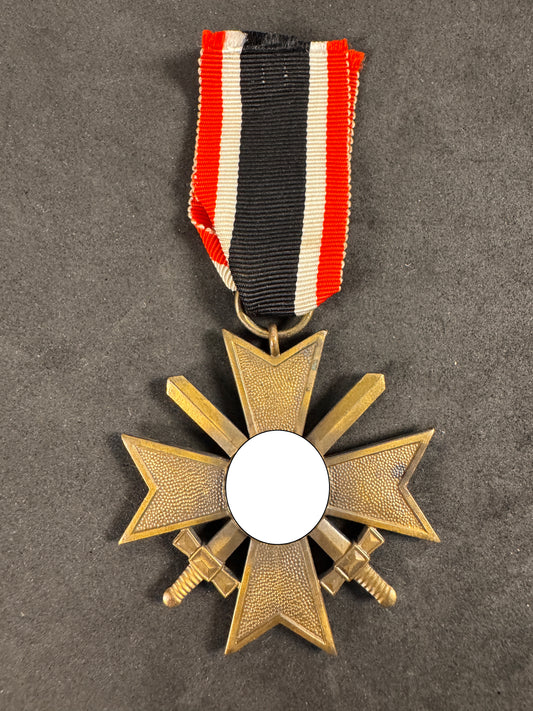 Photo 1 of WW2 German War Merit Cross 2nd Class with Swords - 6 Zimmermann - collectible militaria item