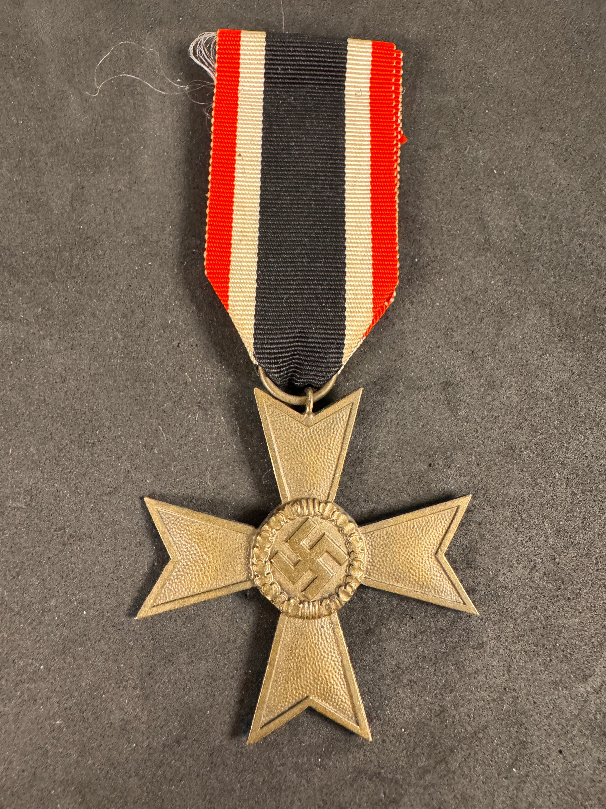 Photo 2 of WW2 German War Merit Cross 2nd Class - Maker Mark 19 - collectible militaria item