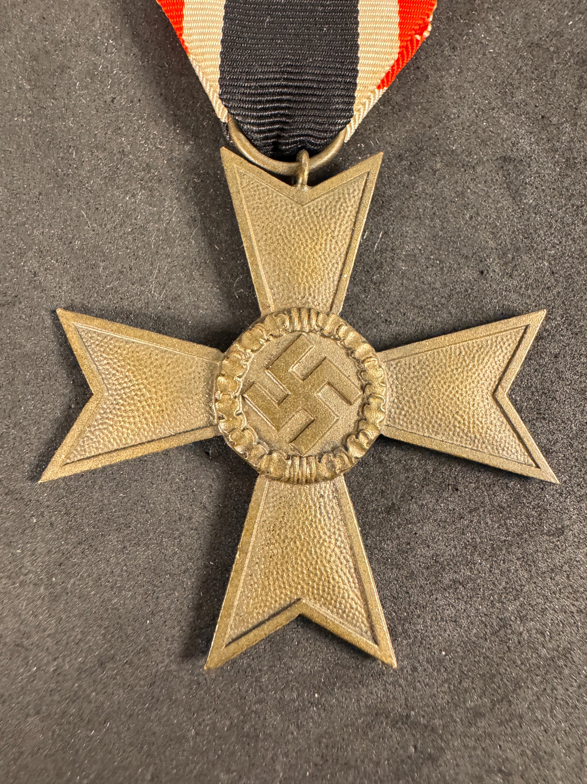 Photo 3 of WW2 German War Merit Cross 2nd Class - Maker Mark 19 - collectible militaria item