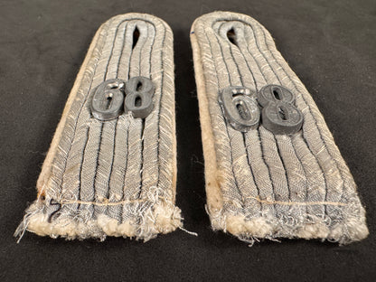 Photo 2 of WW2 German Army Officer’s Shoulder Boards - 68th Infantry Regiment (Pair) - collectible militaria item