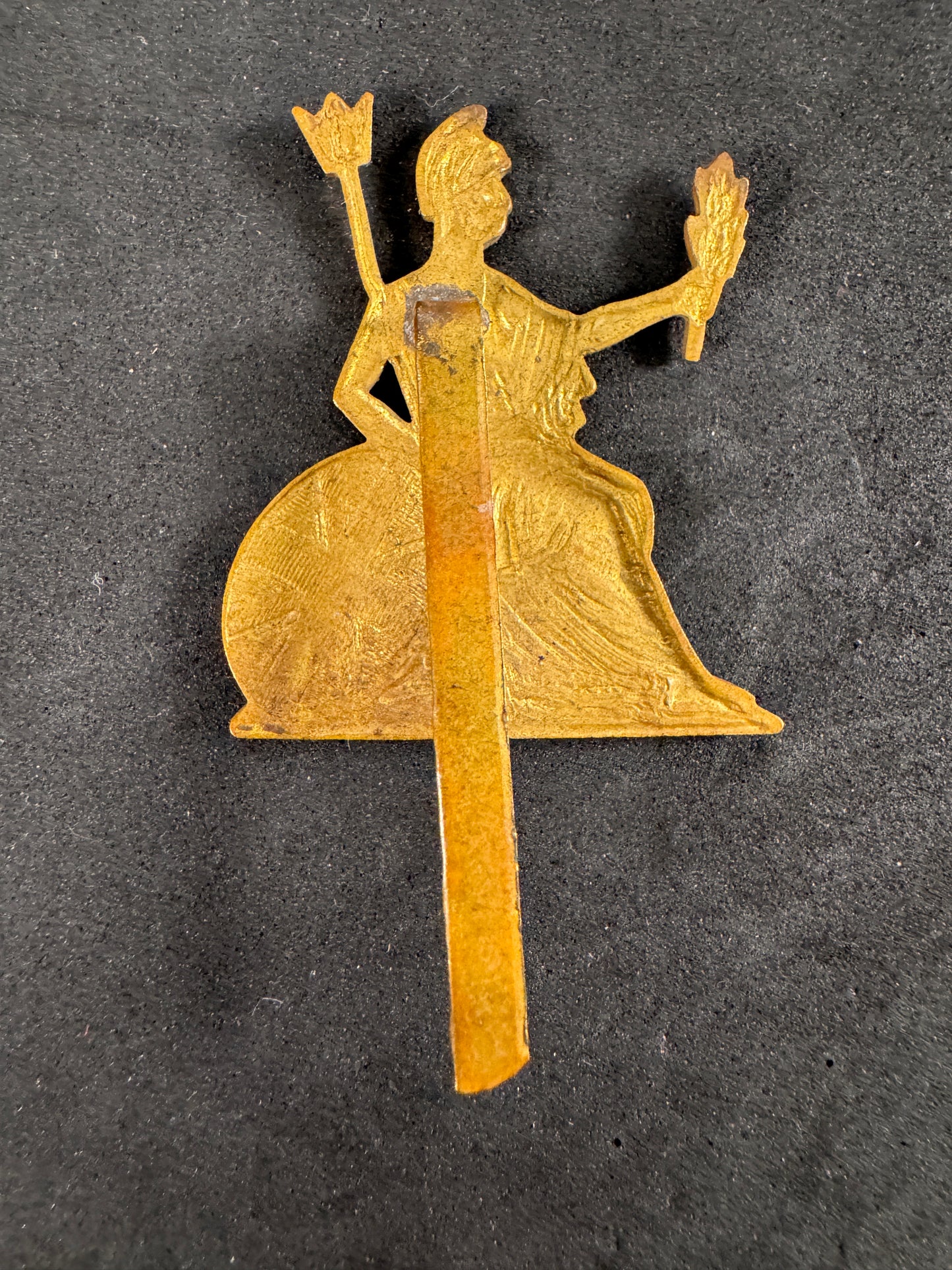 Photo 2 of WW2 British Army Royal Norfolk Regiment Overseas Pagri Cap Badge - collectible militaria item