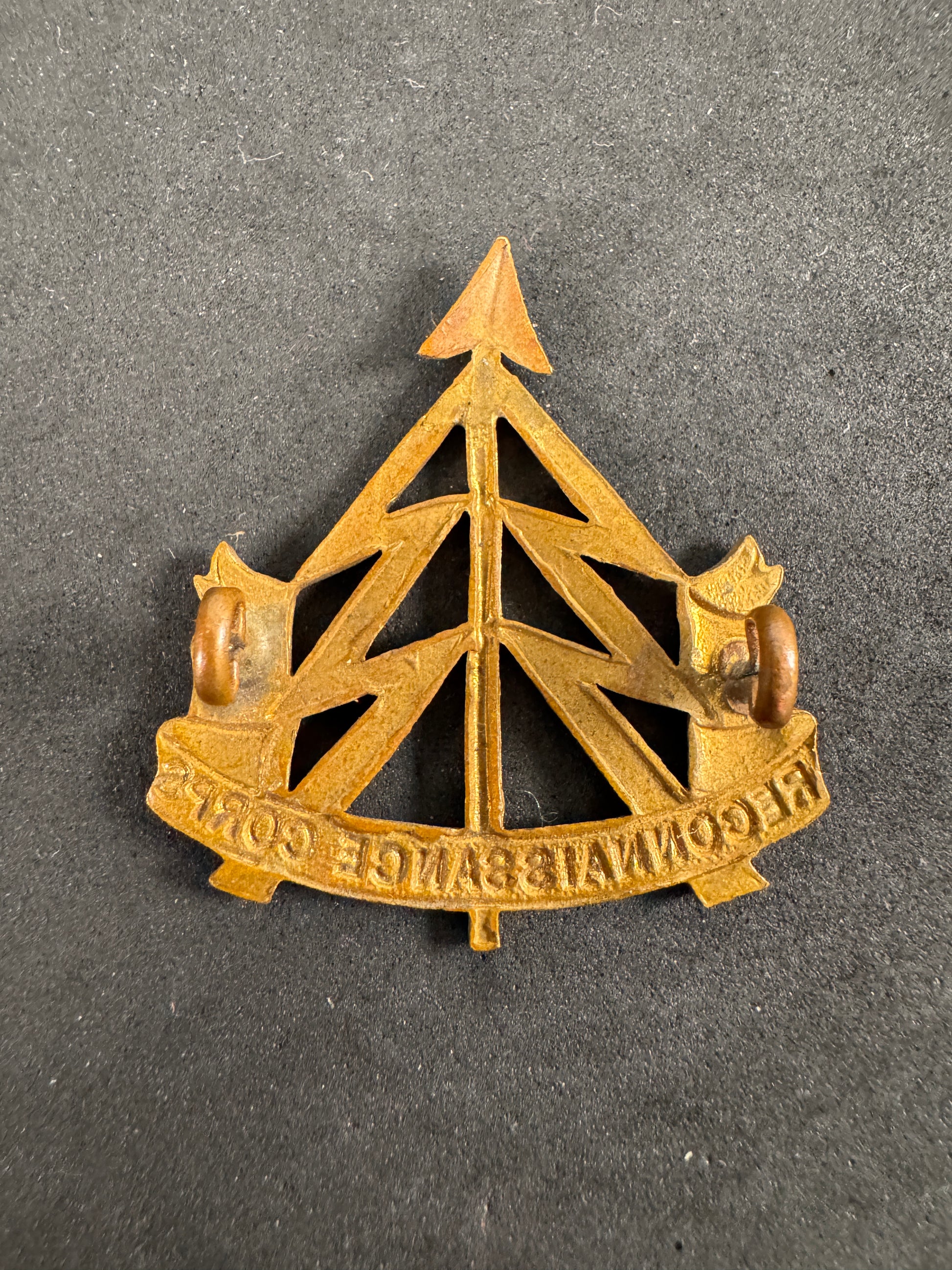 Photo 2 of WW2 British Army Reconnaissance (Recon) Corps Cap Badge - collectible militaria item