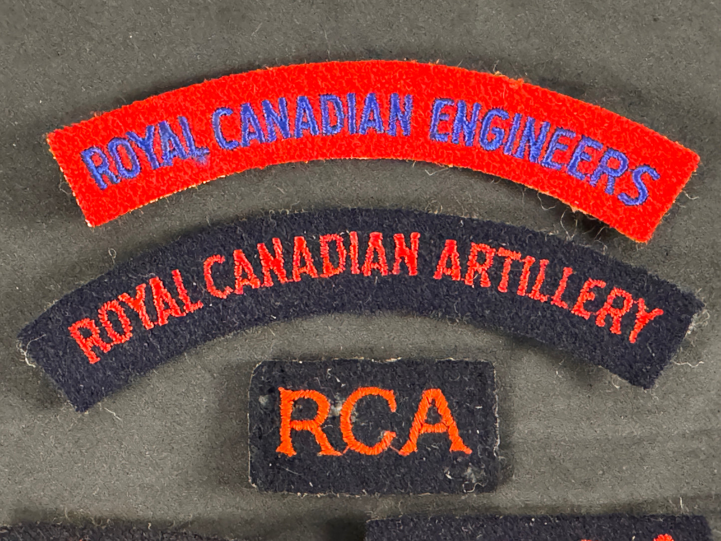 Photo 2 of WW2 Royal Canadian Artillery (RCA) Cloth Shoulder Titles - Collection - collectible militaria item