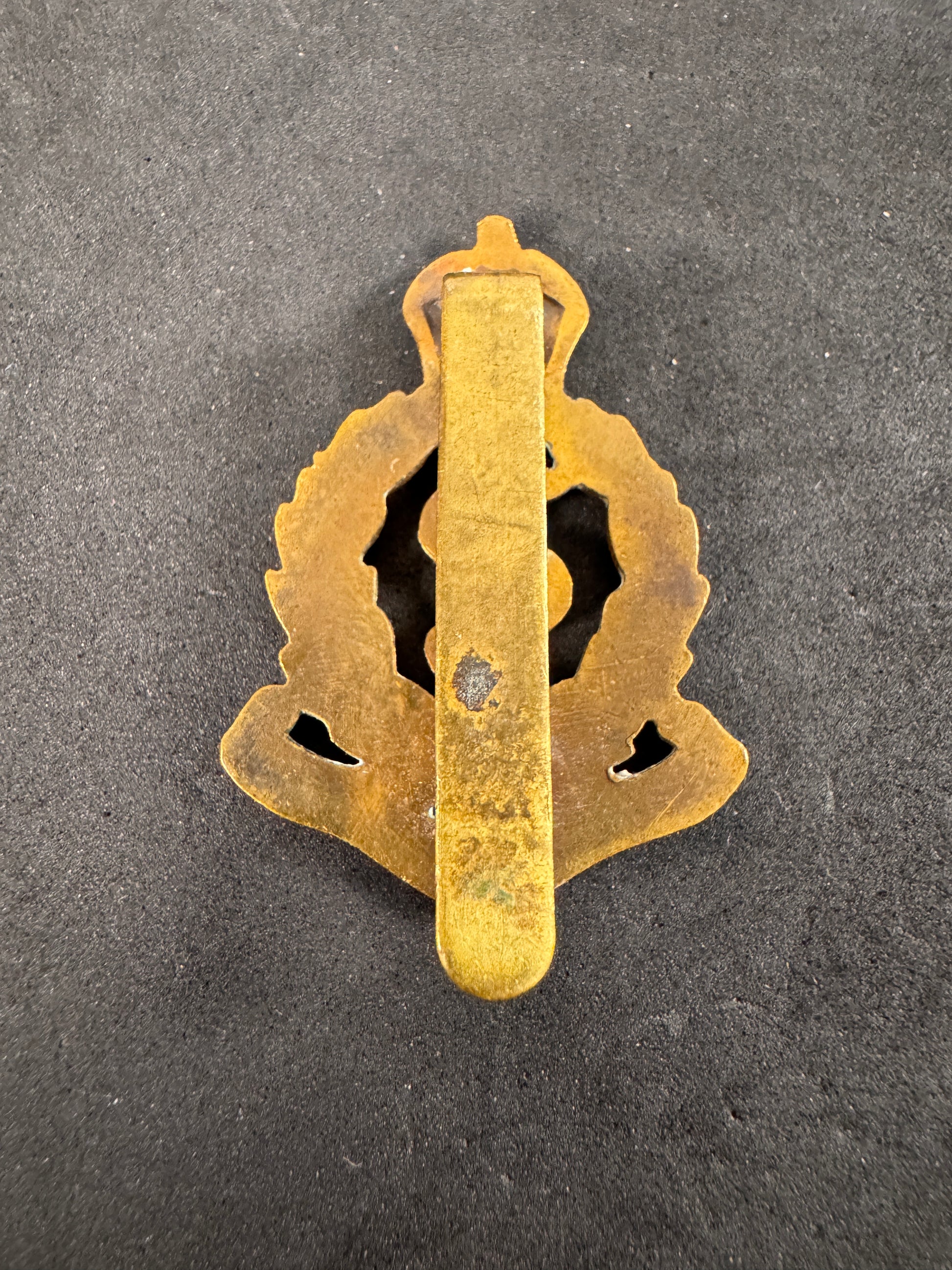 Photo 2 of Rhodesia Army Medical Corps Cap Badge - collectible militaria item