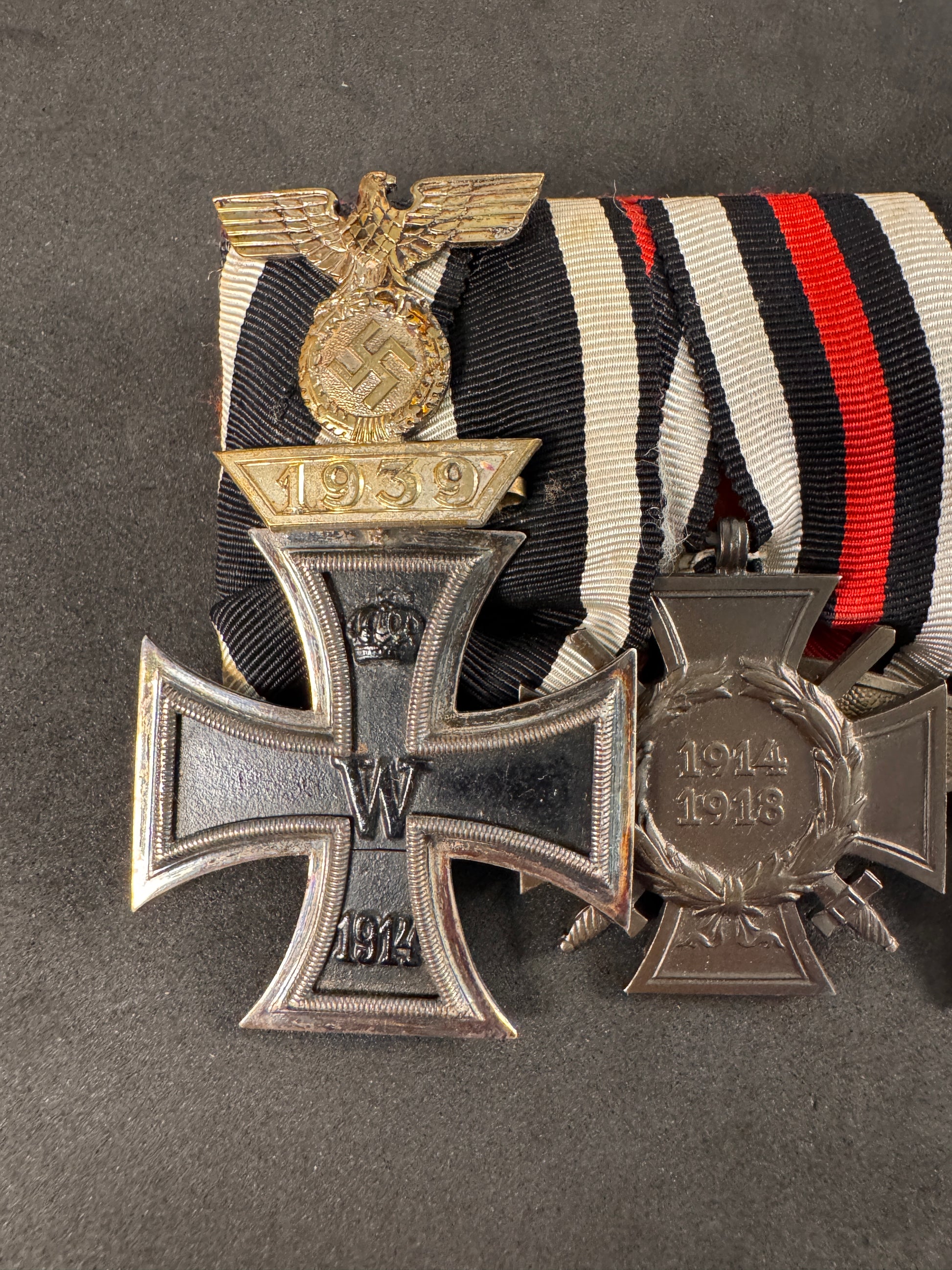Photo 3 of WW1 & WW2 German Medal Bar - 1914 Iron Cross with 1939 Spange, War Merit, Luftschutz - collectible militaria 