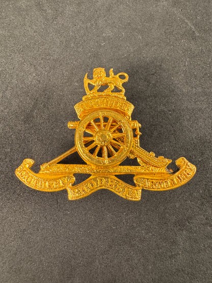 Photo 1 of Southern Rhodesia Artillery Cap Badge 1947-1990 - collectible militaria item