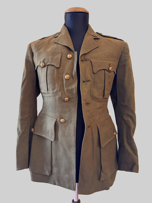 Photo 1 of WW2 British Army King's Own Yorkshire Light Infantry Officer's Uniform (KOYLI) - collectible militaria item