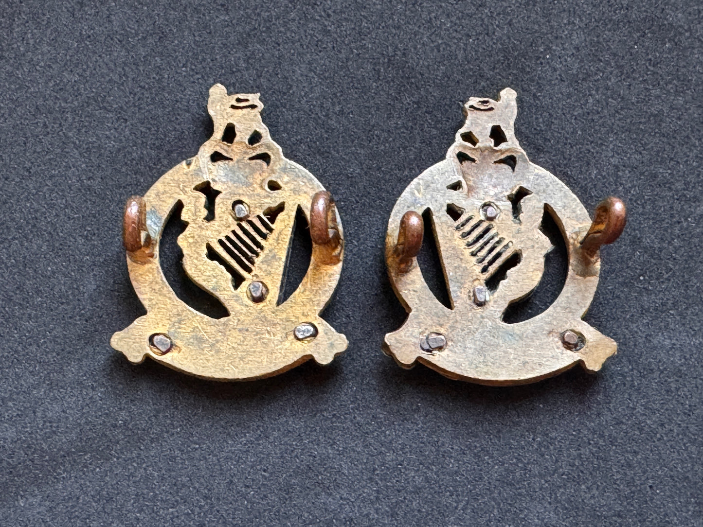 Photo 2 of Queen's Royal Irish Hussars Officer's Collar Badges (Pair) - collectible militaria item