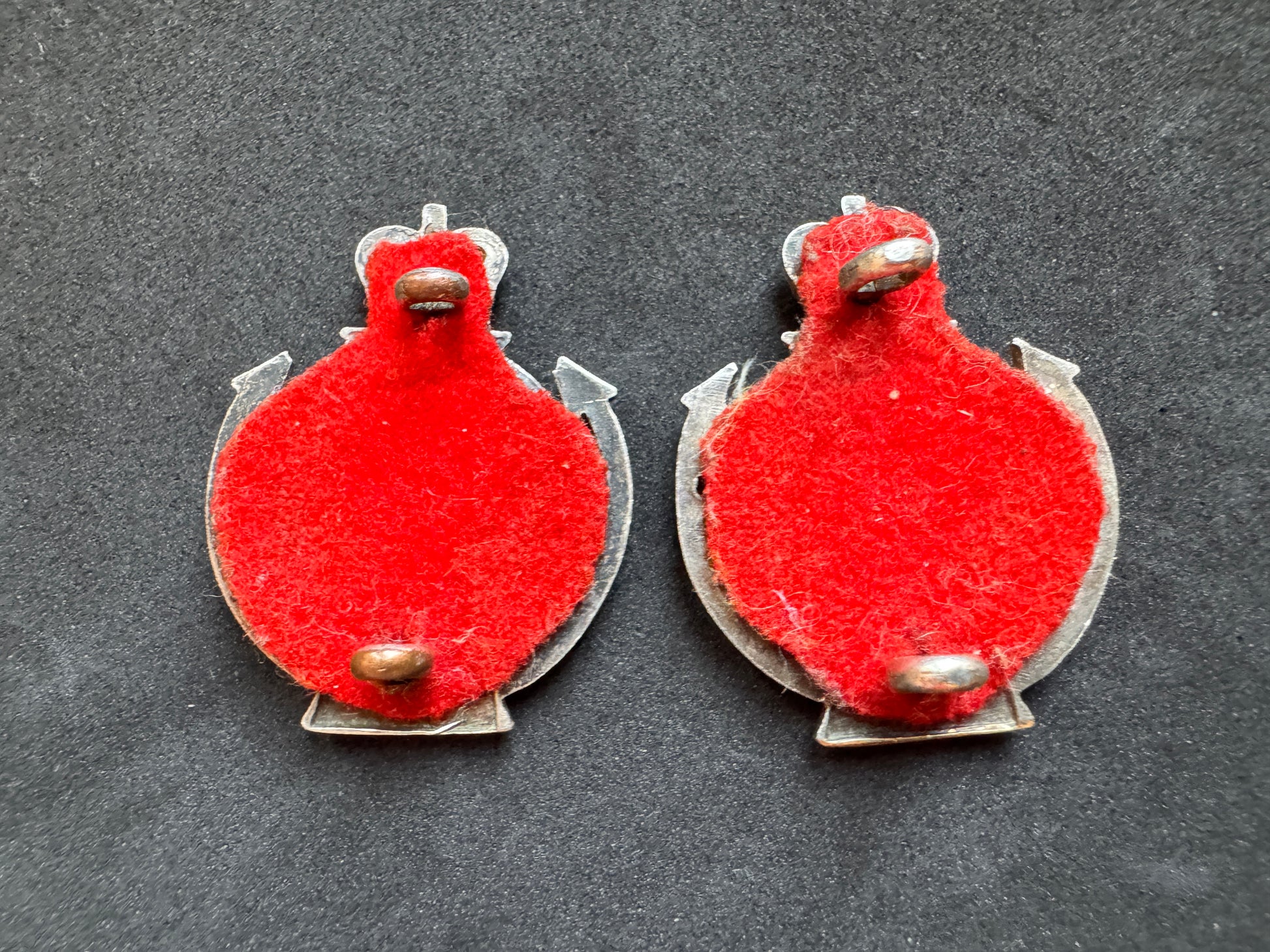 Photo 2 of Post WW2 British Army Royal Armoured Corps Officer's Collar Badges (Pair) - collectible militaria item