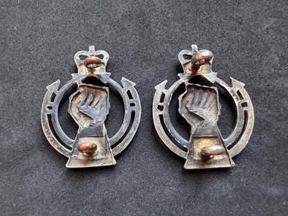 Photo 3 of Post WW2 British Army Royal Armoured Corps Officer's Collar Badges (Pair) - collectible militaria item