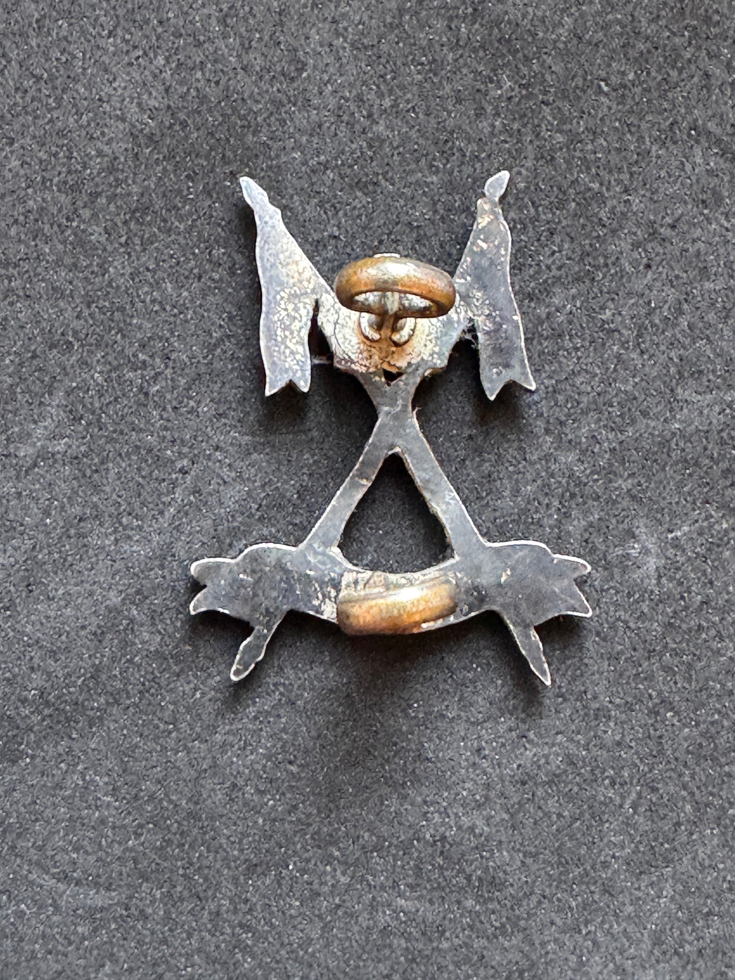 Photo 2 of British Indian Army Hodson's Horse Officer's Silver Cap Badge - collectible militaria item