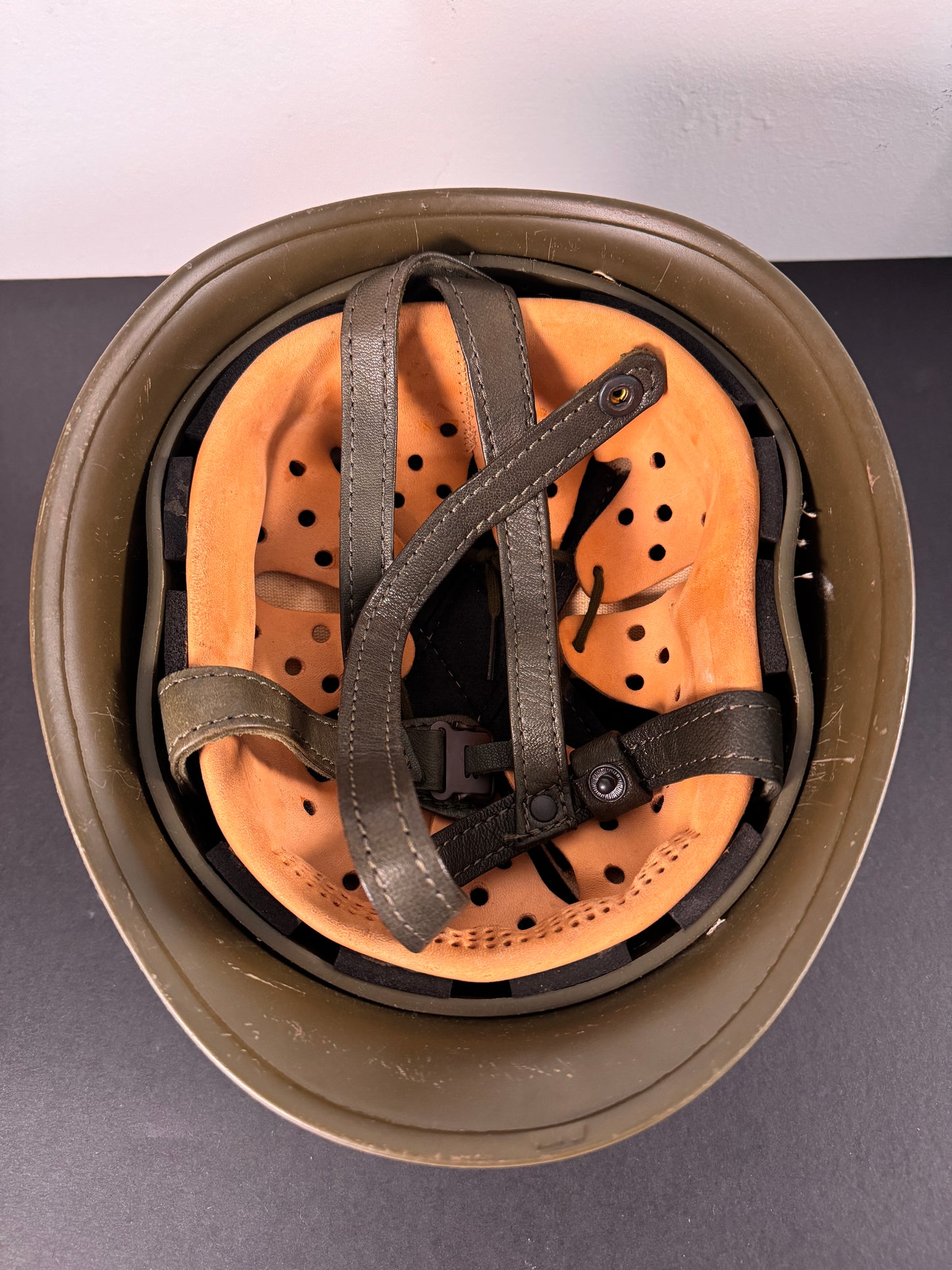 West German M1A1 LL/M71 paratrooper combat helmet