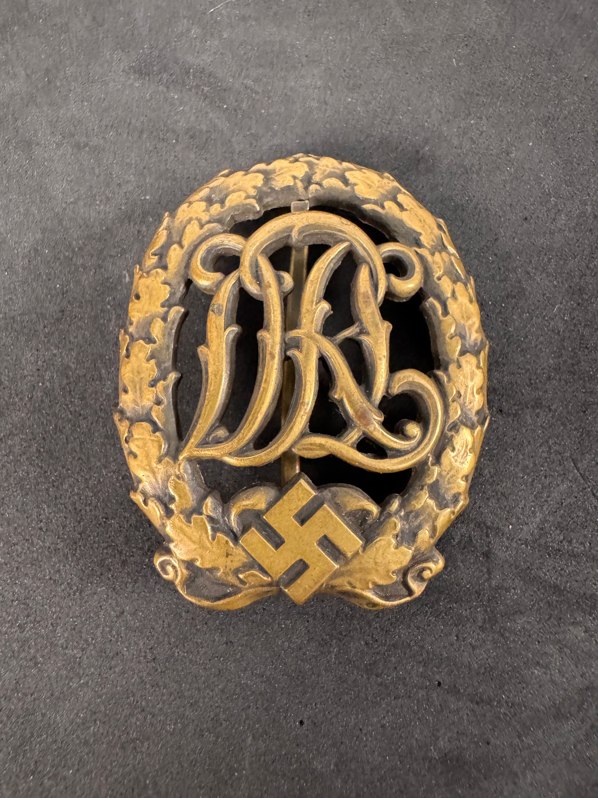 Photo 2 of WW2 German DRL Sports Achievement Badge in Bronze - collectible militaria item