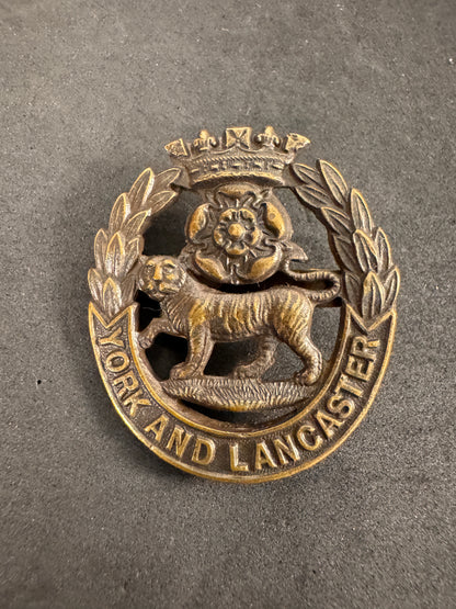 Photo 1 of WW1 British Army York and Lancaster Regiment Officer's Cap Badge GAUNT - collectible militaria item
