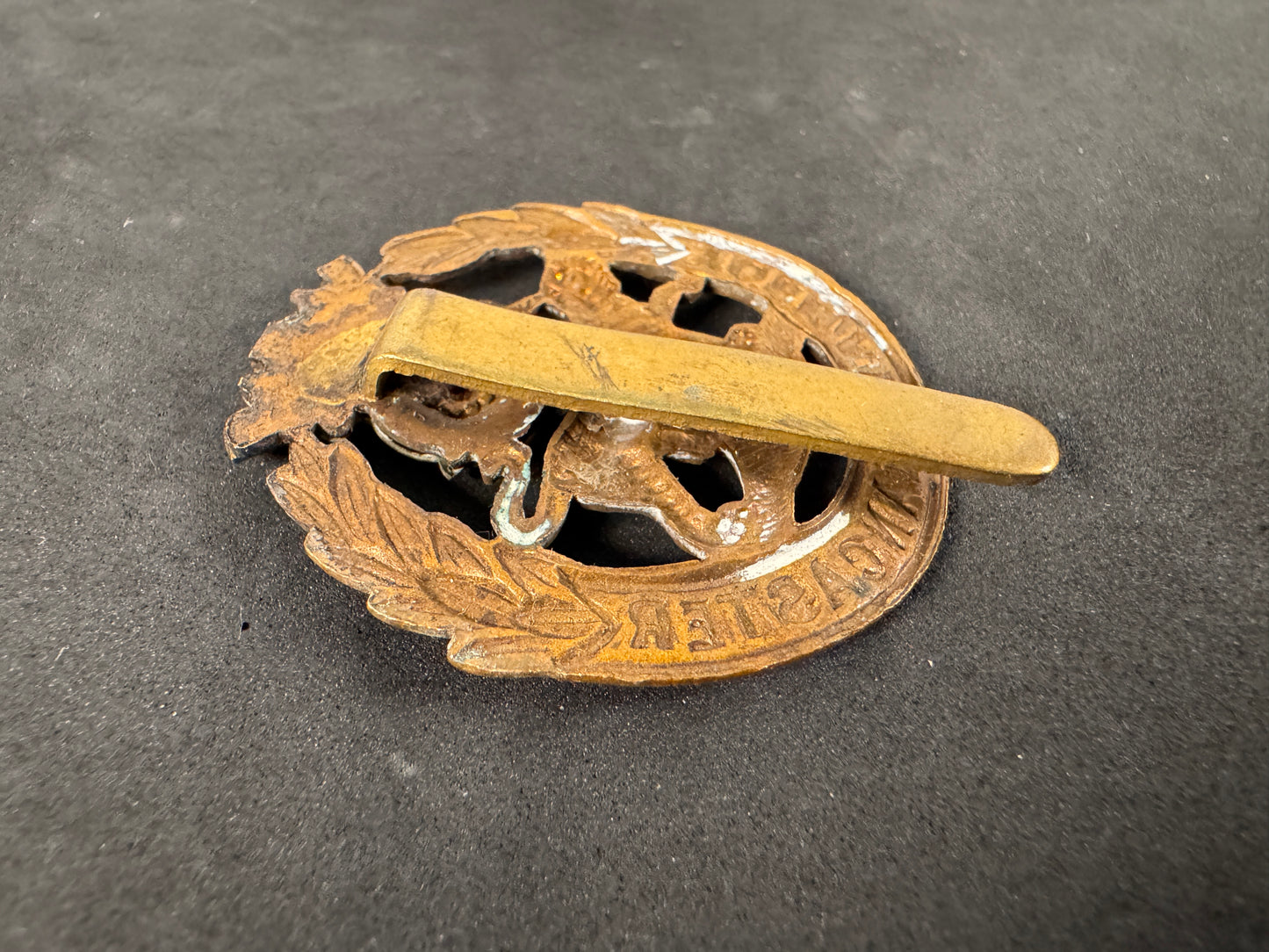 Photo 3 of WW2 British Army York and Lancaster Regiment Cap Badge - collectible militaria item