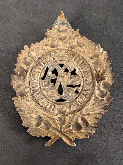 Photo 2 of WW2 British Argyll & Sutherland Highlanders Bonnet Badge - collectible militaria item