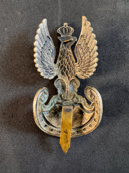 Photo 2 of WW2 Polish Army in Exile Cap Badge - collectible militaria item