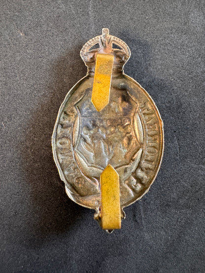 Photo 2 of WW2 British Army Eton College Officer Training Corps (OTC) Cap Badge - collectible militaria item