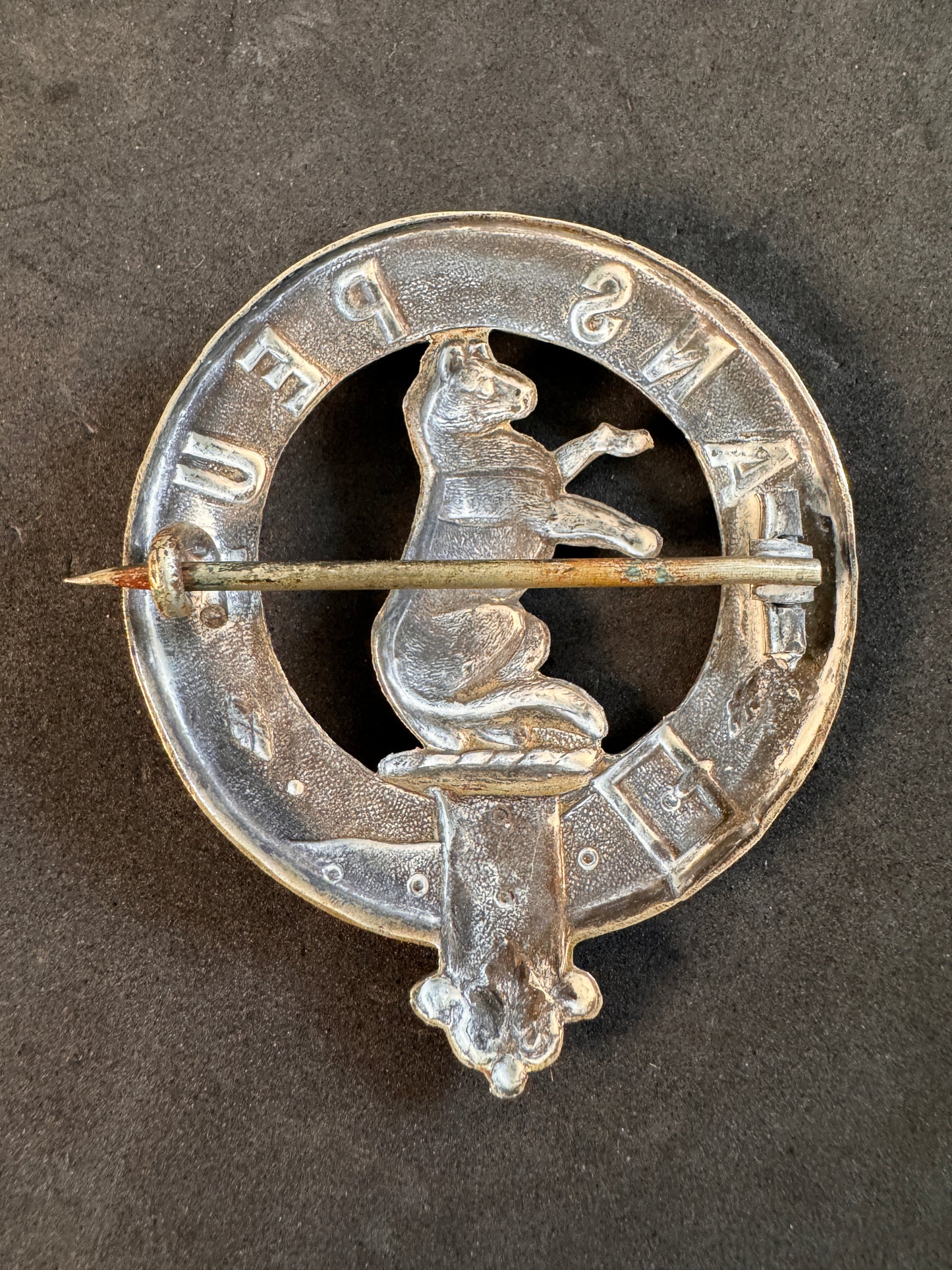 Image of product: ww1 british army 5th battalion seaforth highlanders cap badge