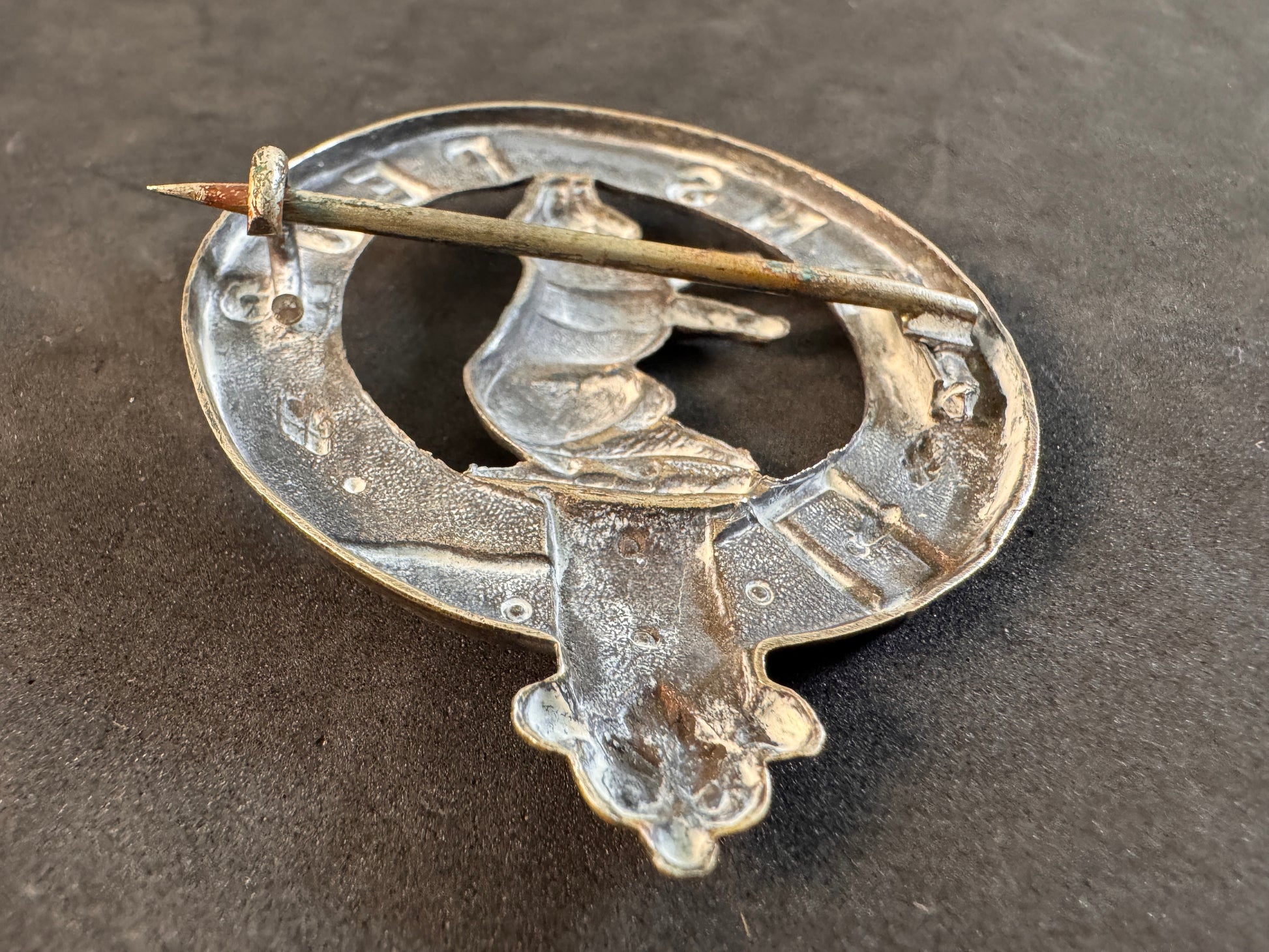 Image of product: ww1 british army 5th battalion seaforth highlanders cap badge