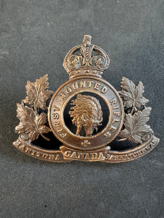 Image of WW1 Canadian CEF First Mounted Rifles Cap Badge