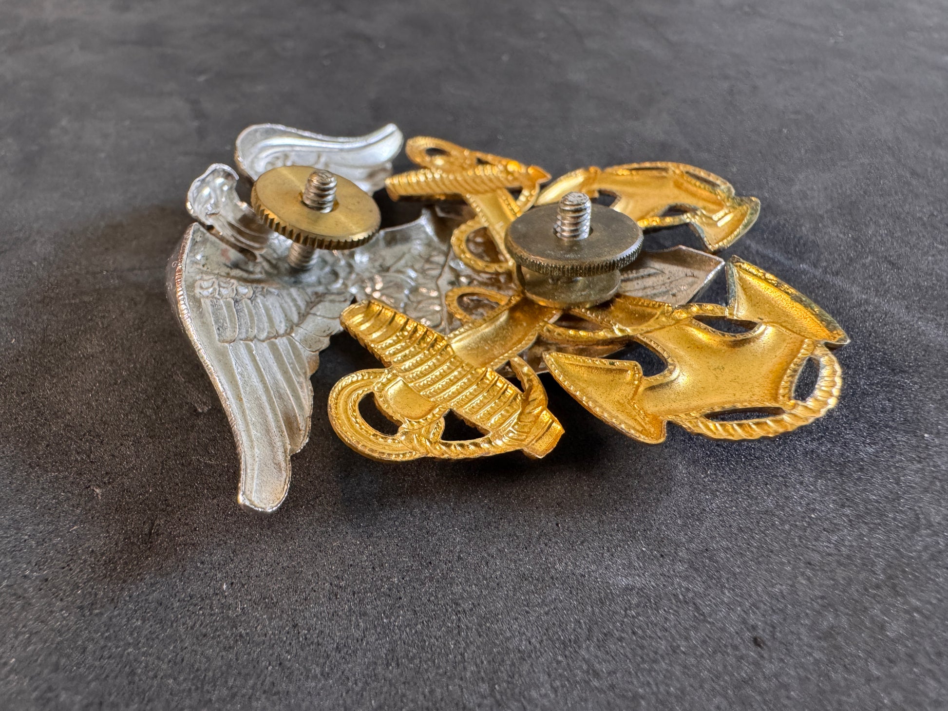 Image of product: ww2 united states navy usn officers cap badge