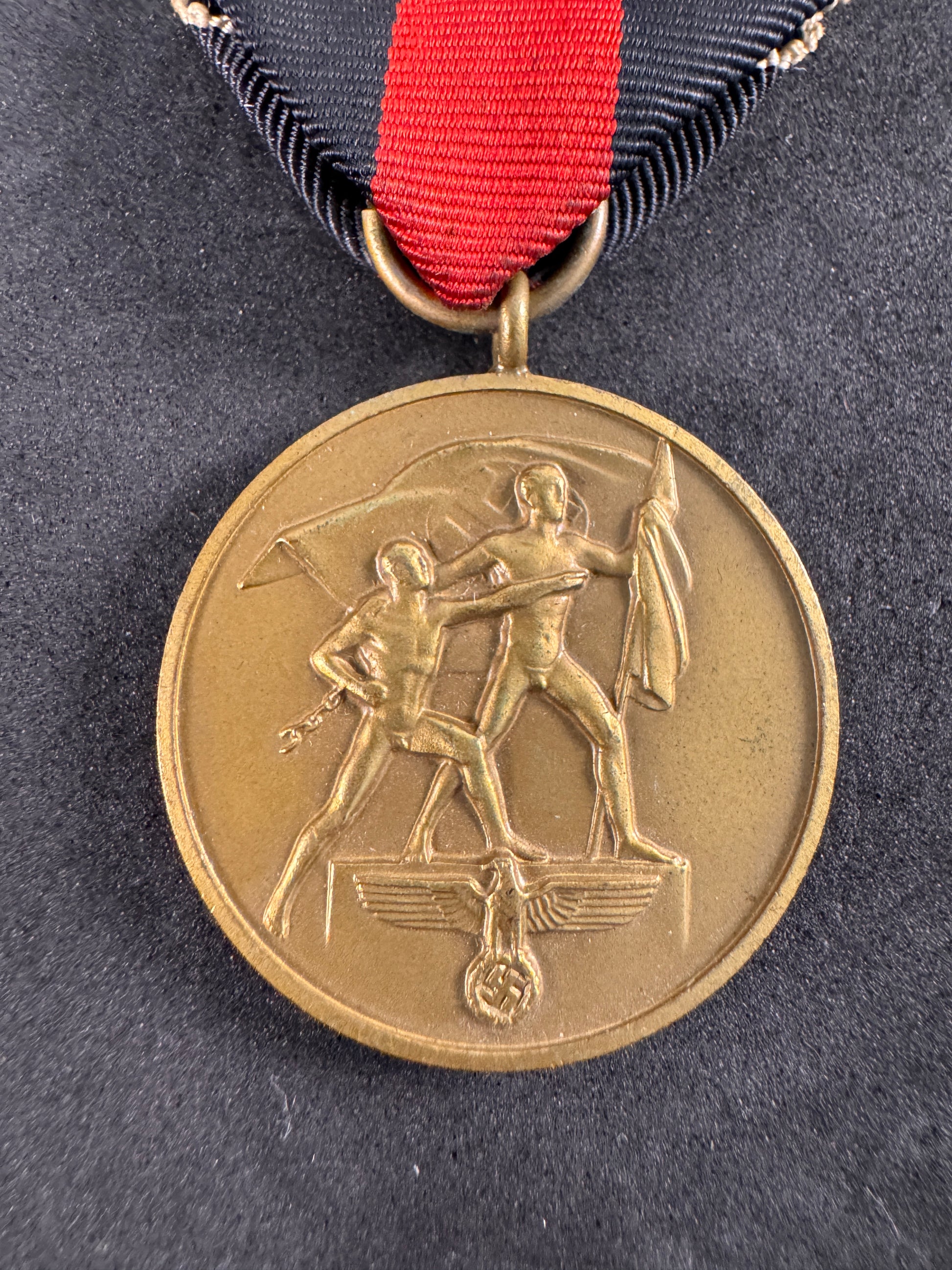 Image of product: ww2 german sudetenland occupation medal