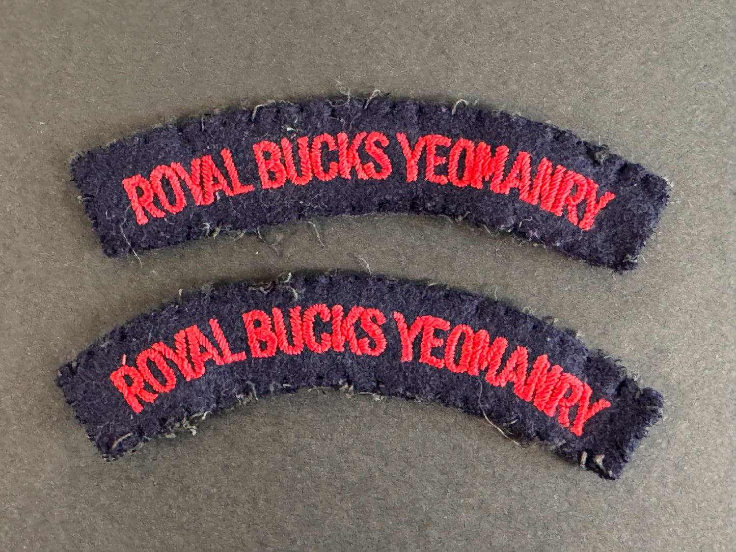Image of WW2 British Army Royal Bucks Yeomanry Regiment Cloth Shoulder Titles (pair)