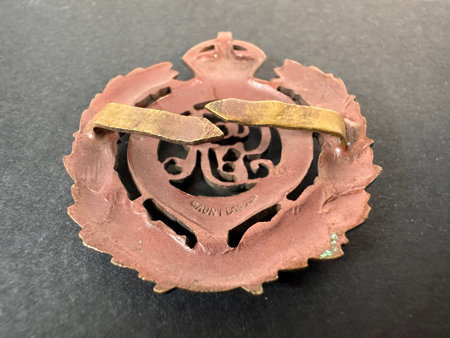 Image of product: ww1 british army royal engineers officers cap badge gaunt