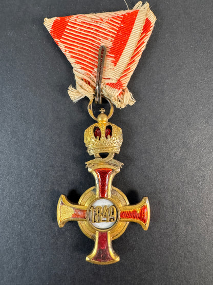 Image of product: austrian hungarian empire merit cross 1st class medal bachruch budapest