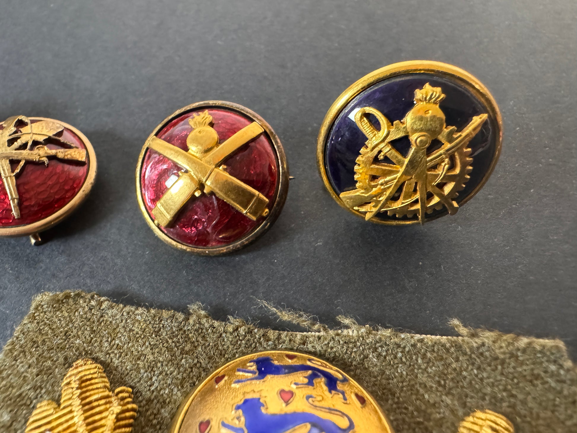 Image of product: ww1 ww2 era danish army officer cap buttons badges
