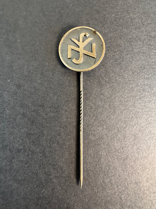 Image of WW2 German Social Welfare Stickpin Badge RZM