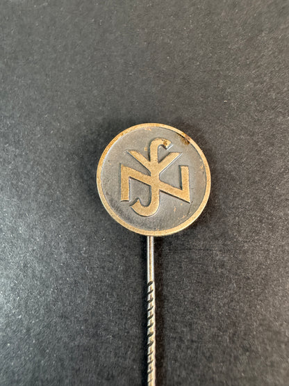 Image of product: ww2 german social welfare stickpin badge rzm